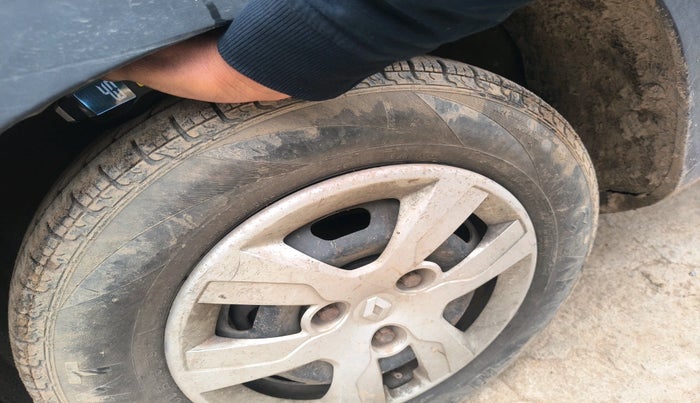 2015 Renault Kwid RXT 0.8, Petrol, Manual, 77,309 km, tyre