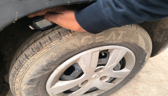 2015 Renault Kwid RXT 0.8, Petrol, Manual, 77,309 km, tyre