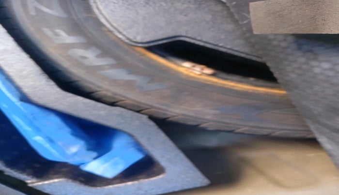 2016 Maruti Ciaz VXI+, Petrol, Manual, 1,64,529 km, tyre