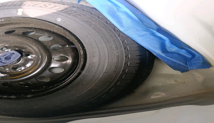 2023 Maruti Celerio ZXI PLUS, Petrol, Manual, 29,176 km, tyre