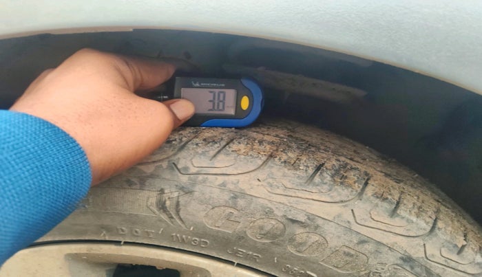 2015 Hyundai Elite i20 MAGNA 1.2, Petrol, Manual, 75,378 km, tyre