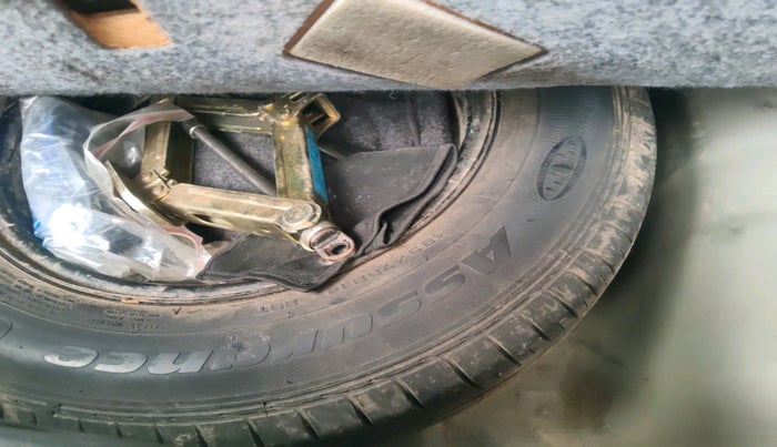 2015 Hyundai Elite i20 MAGNA 1.2, Petrol, Manual, 75,378 km, tyre