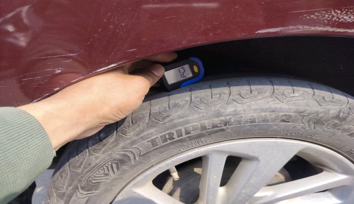 2015 Honda Jazz 1.2L I-VTEC V, Petrol, Manual, 90,227 km, tyre