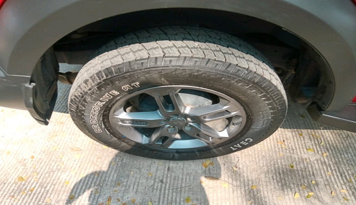 2023 Mahindra Thar LX D AT 4WD HT, Diesel, Automatic, 23,852 km, tyre