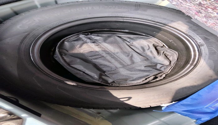 2024 Tata PUNCH Accomplished Plus AMT, Petrol, Automatic, 19,082 km, tyre