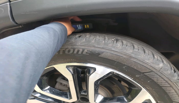 2022 Jeep Compass LIMITED (O) 2.0 DIESEL, Diesel, Manual, 38,398 km, tyre