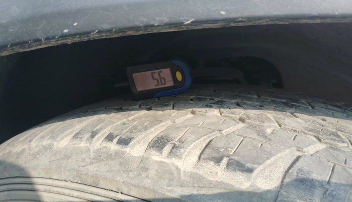 2019 Mahindra ALTURAS G4 4WD AT, Diesel, Automatic, 1,61,315 km, tyre