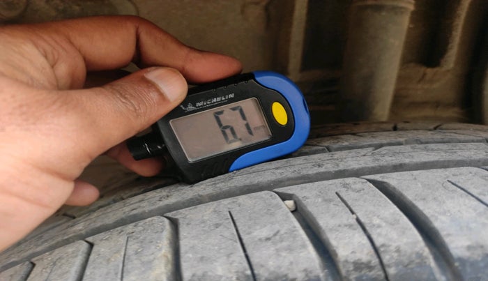 2015 Renault Duster 110 PS RXZ DIESEL (OPT), Diesel, Manual, 1,10,092 km, tyre