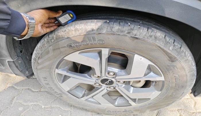 2023 KIA SONET HTX 1.0 DCT, Petrol, Automatic, 16,791 km, tyre