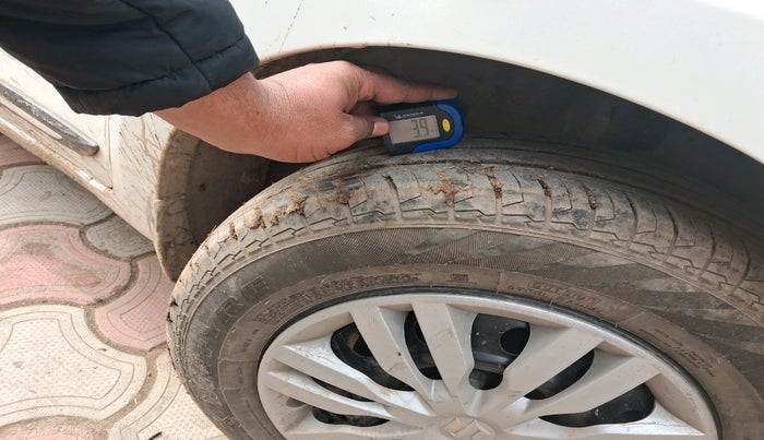 2023 Maruti Dzire VXI, Petrol, Manual, 24,044 km, tyre