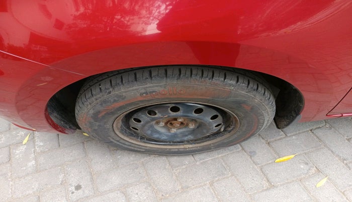 2022 Maruti Dzire VXI, Petrol, Manual, 23,304 km, tyre