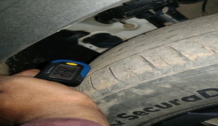 2022 Hyundai VENUE SX 1.5 CRDI, Diesel, Manual, 33,750 km, tyre