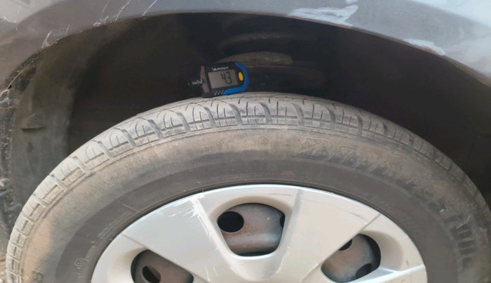 2014 Maruti Ritz VXI, Petrol, Manual, 79,844 km, tyre