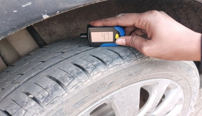 2017 Maruti Baleno ZETA PETROL 1.2, Petrol, Manual, 1,17,844 km, tyre