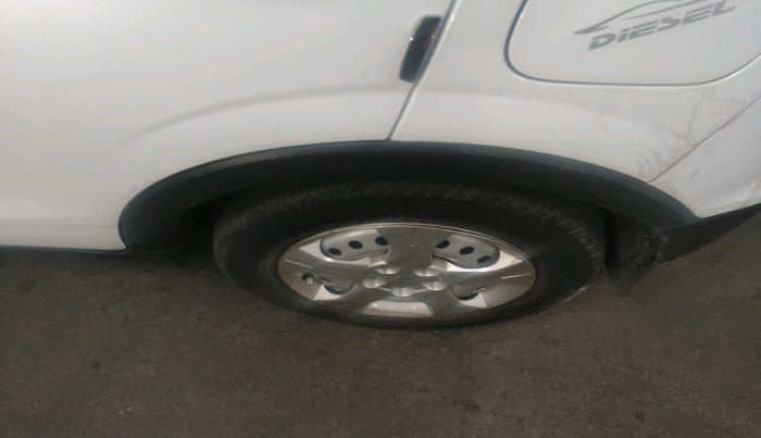 2023 Mahindra XUV300 W4 1.5 DIESEL, Diesel, Manual, 47,488 km, tyre