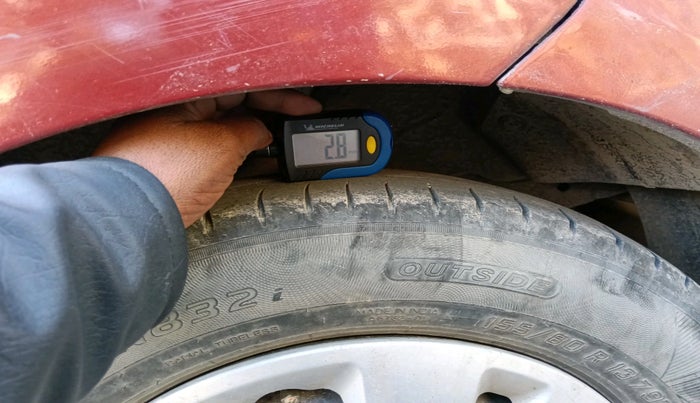 2011 Hyundai i10 SPORTZ 1.2, Petrol, Manual, 67,095 km, tyre