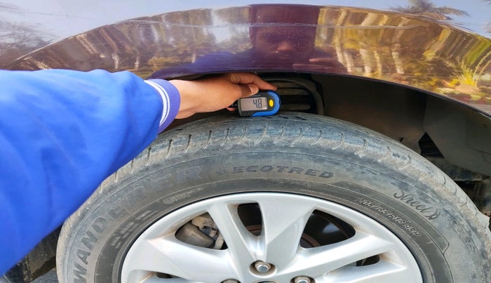 2019 Toyota Innova Crysta 2.8 GX AT 7 STR, Diesel, Automatic, 1,06,685 km, tyre