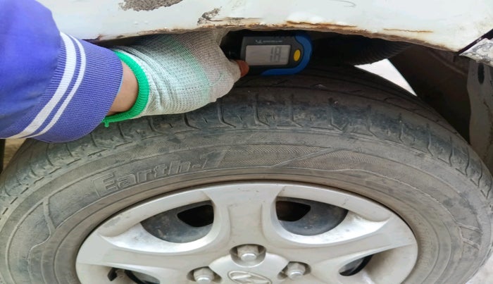 2012 Hyundai Santro Xing GL, Petrol, Manual, 1,24,437 km, tyre