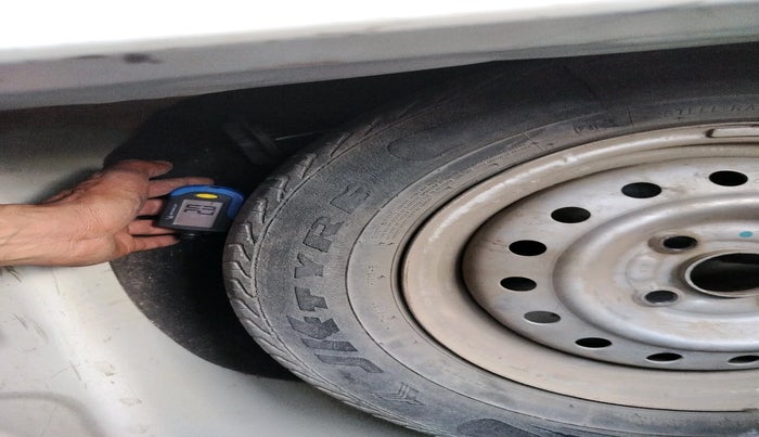 2021 Maruti New Wagon-R LXI (O) 1.0, Petrol, Manual, 84,015 km, tyre