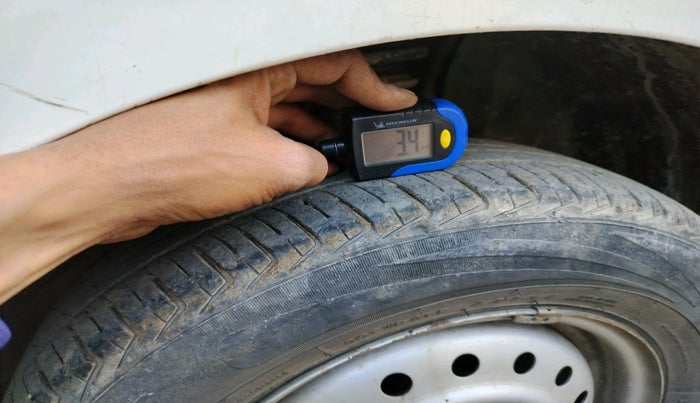 2021 Maruti New Wagon-R LXI (O) 1.0, Petrol, Manual, 84,015 km, tyre