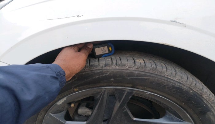 2021 Hyundai NEW I20 SPORTZ 1.2 MT, Petrol, Manual, 1,07,983 km, tyre