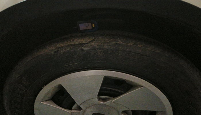 2021 Mahindra XUV500 W7, Diesel, Manual, 27,809 km, tyre