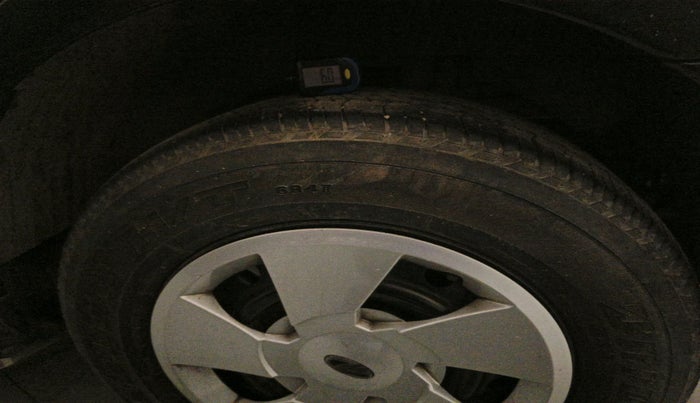 2021 Mahindra XUV500 W7, Diesel, Manual, 27,809 km, tyre