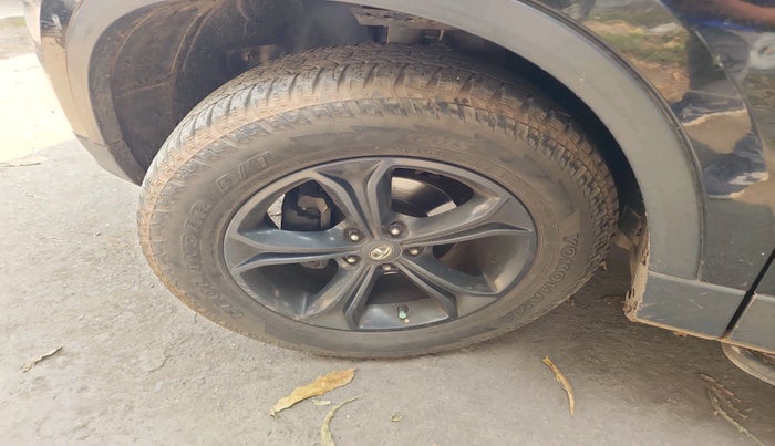 2019 Tata Harrier XZ 2.0L, Diesel, Manual, 62,219 km, tyre