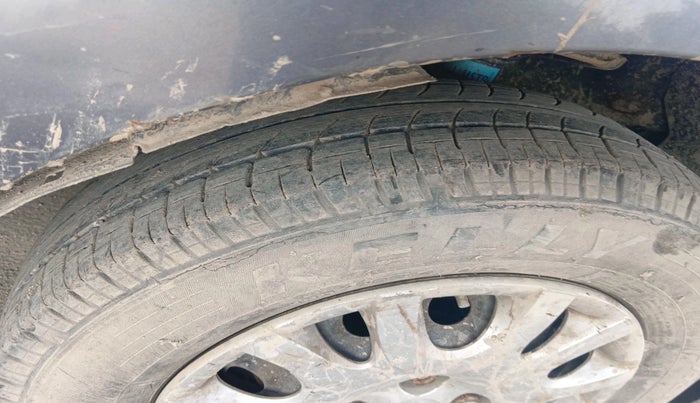 2011 Hyundai i20 MAGNA 1.2, Petrol, Manual, 68,685 km, tyre