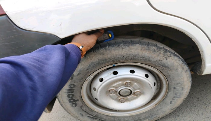 2011 Maruti Alto LXI, Petrol, Manual, 94,685 km, tyre