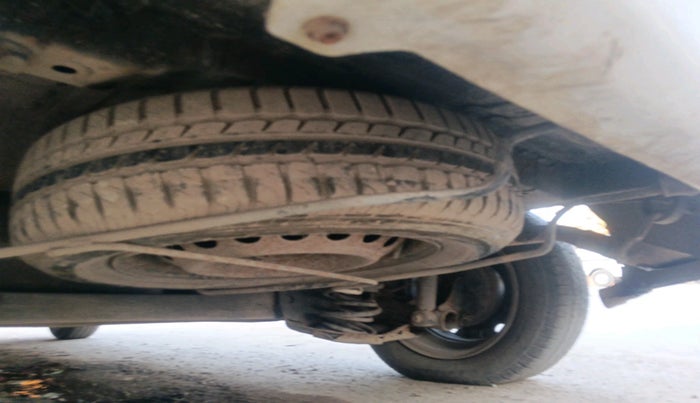 2017 Datsun Go Plus T, Petrol, Manual, 1,10,185 km, tyre