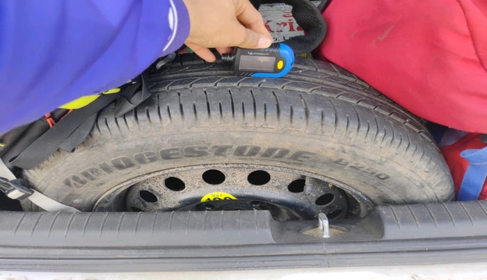 2017 Hyundai i20 Active 1.2 S, Petrol, Manual, 73,351 km, tyre