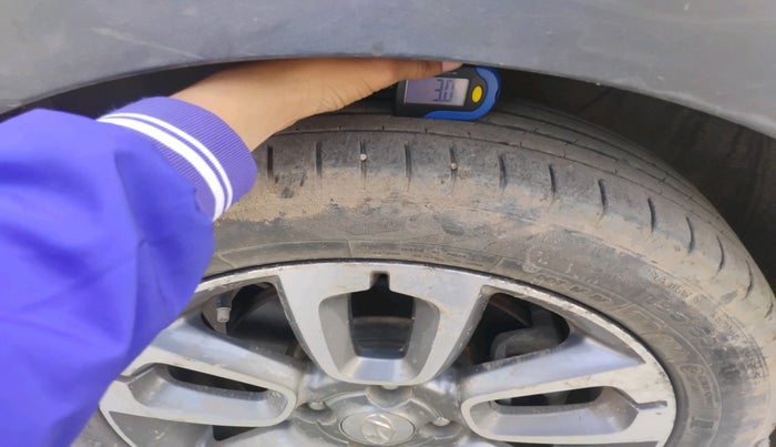 2017 Hyundai i20 Active 1.2 S, Petrol, Manual, 73,351 km, tyre