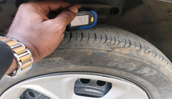 2020 Maruti S PRESSO VXI (O) AMT, Petrol, Automatic, 41,835 km, tyre