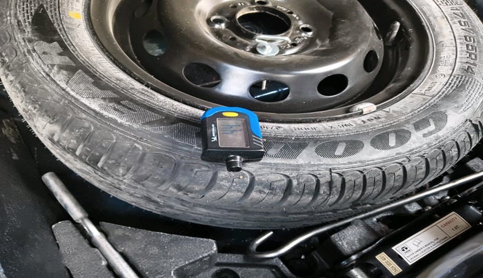 2018 Tata TIGOR XZ PLUS PETROL, Petrol, Manual, 40,417 km, tyre