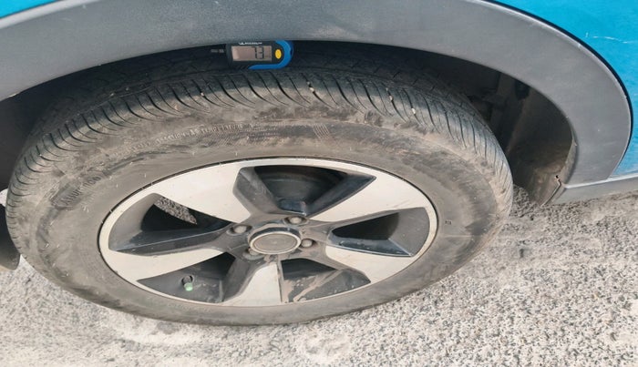 2017 Tata NEXON XZ PLUS DIESEL, Diesel, Manual, 1,82,882 km, tyre