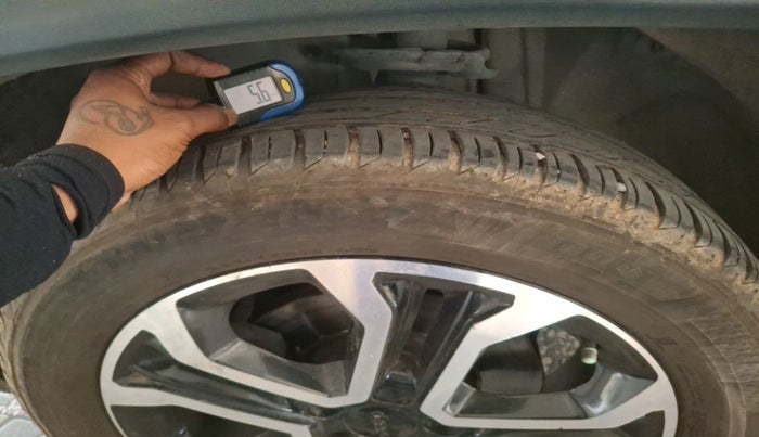 2021 Jeep Compass LIMITED (O) 1.4 PETROL DCT, Petrol, Automatic, 84,261 km, tyre