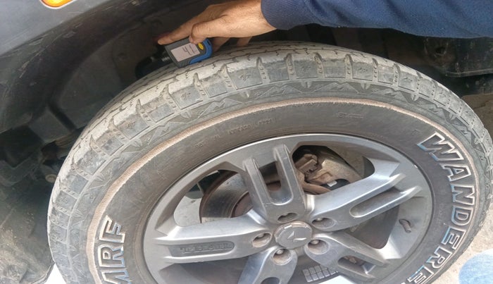 2023 Mahindra Thar LX HARD TOP 4WD MT, Diesel, Manual, 38,589 km, tyre