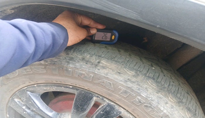 2016 Maruti Vitara Brezza ZDI PLUS, Diesel, Manual, 62,749 km, tyre