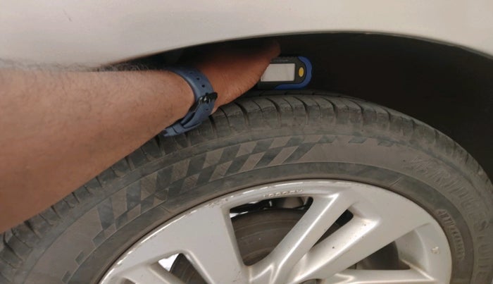 2015 Honda Jazz 1.2L I-VTEC V AT, Petrol, Automatic, 70,802 km, tyre