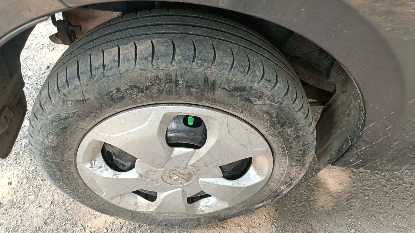 2022 Tata TIGOR XZ CNG, CNG, Manual, 1,10,000 km, tyre