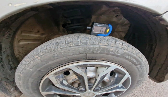 2011 Maruti Wagon R 1.0 LXI, Petrol, Manual, 1,49,809 km, tyre