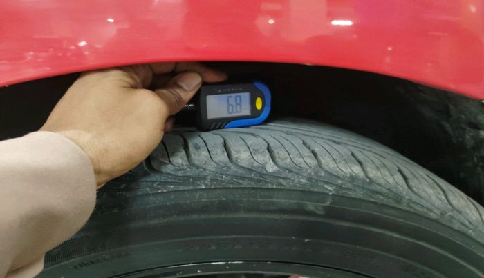 2020 Maruti Swift ZXI, Petrol, Manual, 69,141 km, tyre