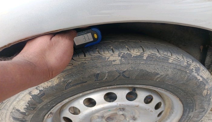 2013 Maruti Swift Dzire VXI, Petrol, Manual, 99,026 km, tyre