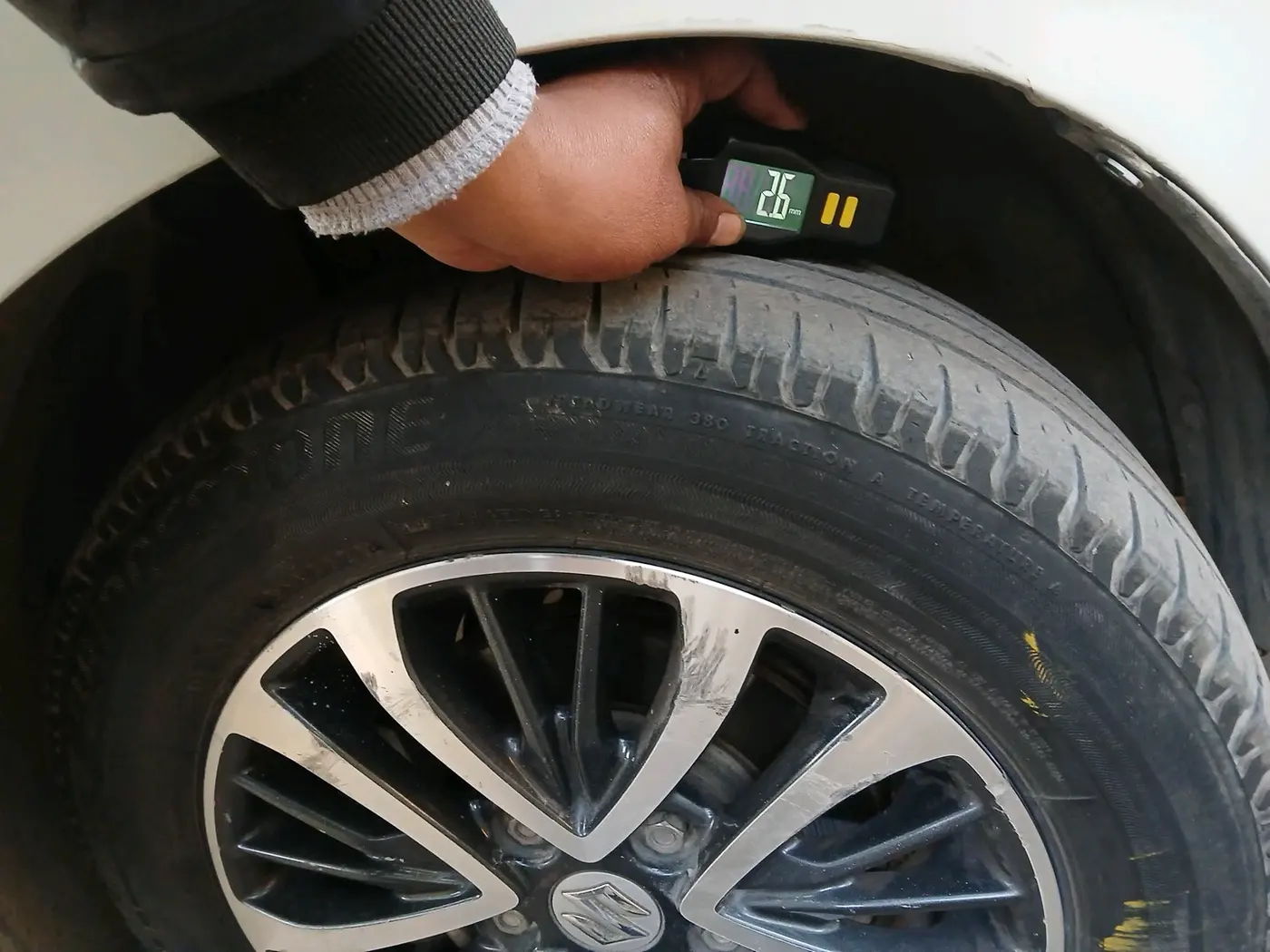 2022 Maruti Ertiga VXI CNG, CNG, Manual, 41,178 km, tyre