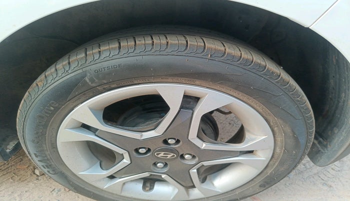 2024 Hyundai NEW I20 Sportz (O) 1.2 IVT, Petrol, Automatic, 18,000 km, tyre