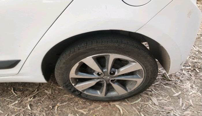 2015 Hyundai Elite i20 SPORTZ 1.2 (O), Petrol, Manual, 1,26,137 km, tyre