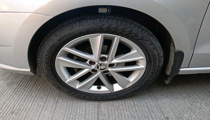 2017 Skoda Rapid STYLE 1.5 TDI AT, Diesel, Automatic, 56,755 km, tyre