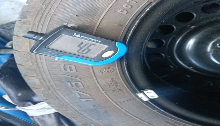 2021 Honda City 1.5L I-VTEC V MT 4TH GEN, Petrol, Manual, 34,866 km, tyre