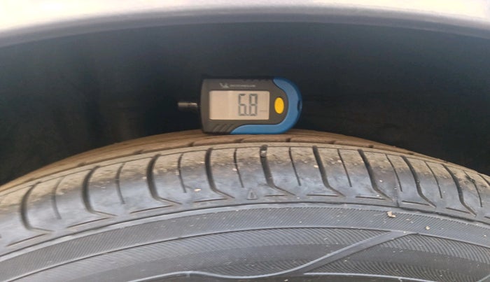 2021 Honda City 1.5L I-VTEC V MT 4TH GEN, Petrol, Manual, 34,866 km, tyre